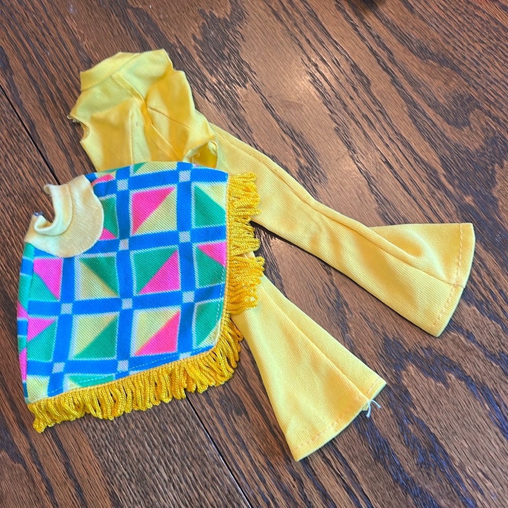 Barbie clothes